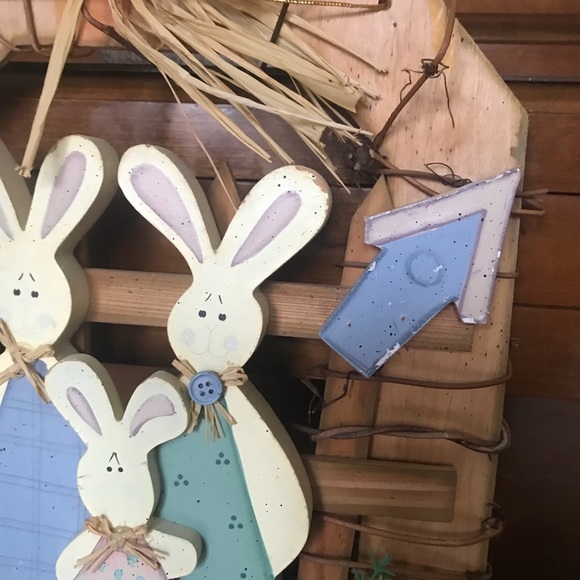 Rare Vintage 1970’s Wooden Rabbit Door Display - Picture 5 of 8